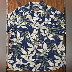 La Cabana Women's Hawaiian Shirt Size 1X Floral 100% Rayon Short Sleeve Aloha
